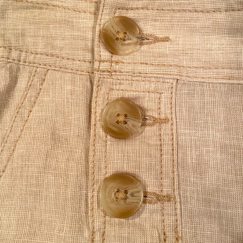 Express Shorts - Picture 5 of 8